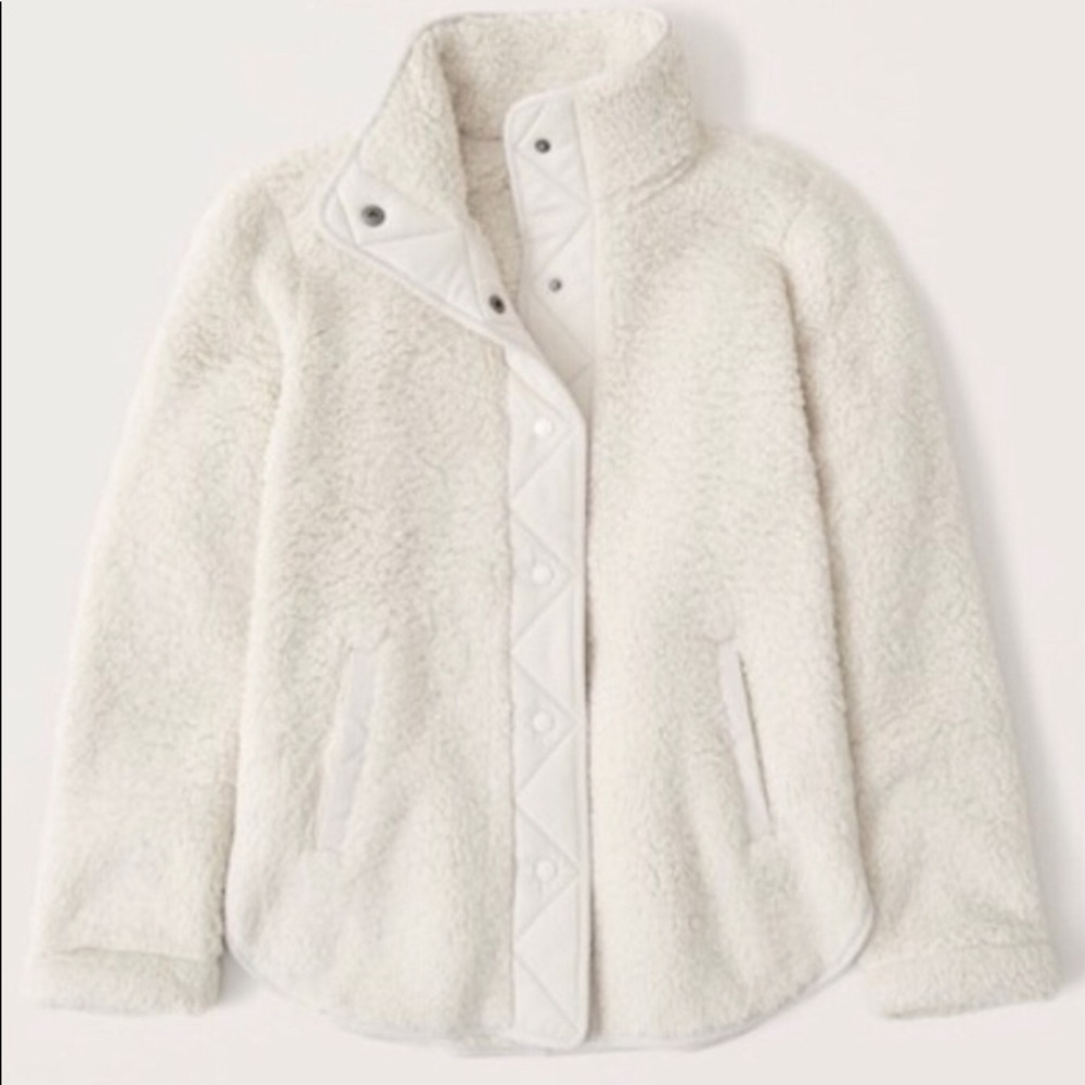 Abercrombie and Fitch Cream Sherpa Nylon Trim Snap Up Jacket. Size Small - Picture 4 of 10
